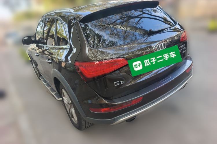 Used Audi Q5 2018 Collector's Edition 40 TFSI Technology Model