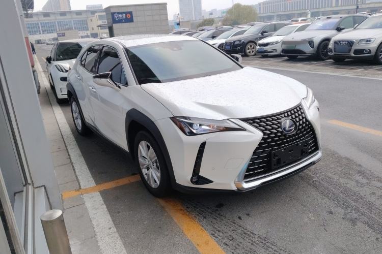 Used Lexus UX 2020 260h Explore & Adventure Edition
