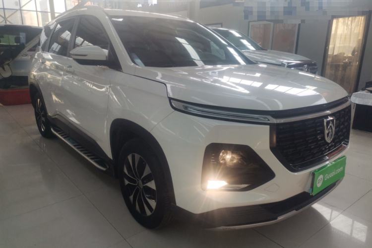 Used Baojun 530 2021 Global Car Anniversary Edition 1.5T CVT Prestige Connected Model 6 Seats