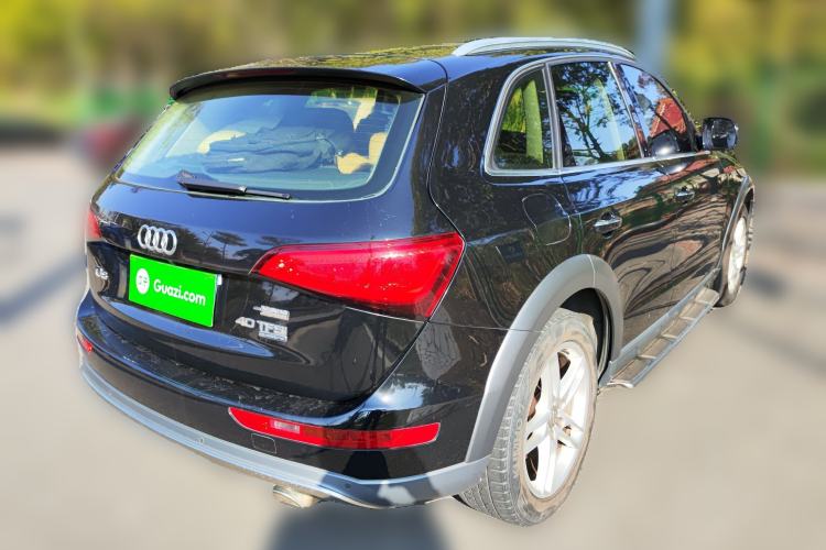 Used Audi Q5 2017 Plus 40 TFSI Technology Model