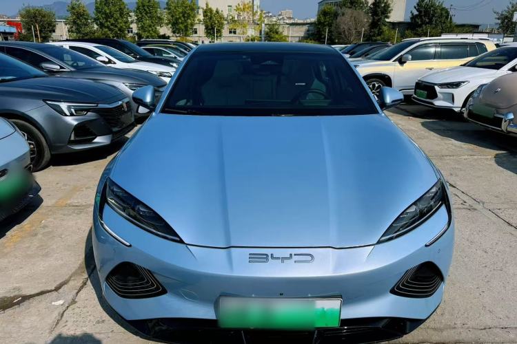 Used BYD Seal 2022 550 km Standard Range Rear-Wheel Drive Prestige Version
