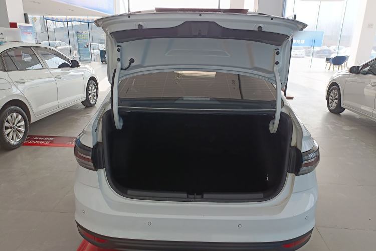 Used Volkswagen Lavida 2023 New Rui 1.5L Automatic New Yi Edition
