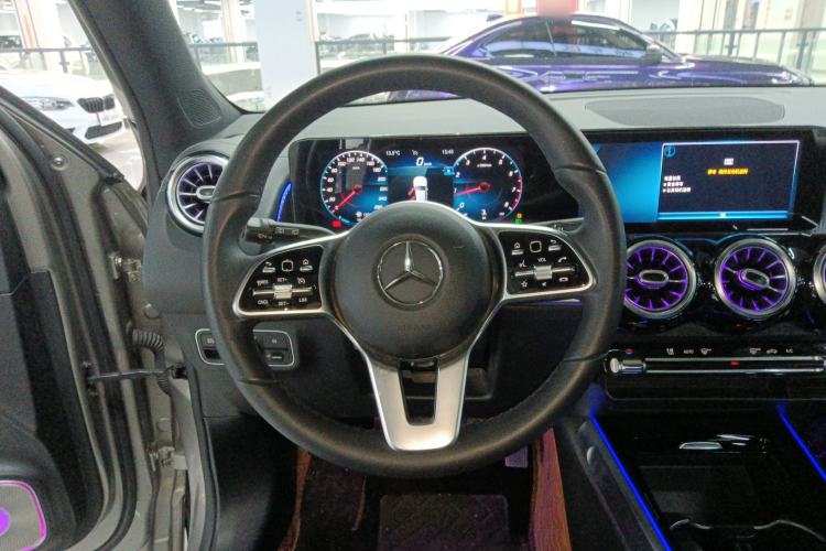 Used Mercedes-Benz GLB 2021 GLB 200 Fashion Model