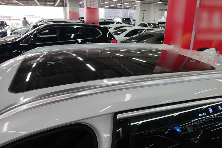 Used BMW X1 2016 xDrive20Li Luxury Model
