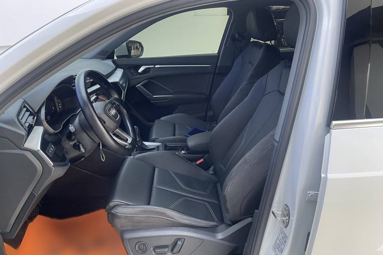 Used Audi Q3 2024 35 TFSI Ambition Dynamic Edition