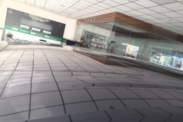 Used Denza D9 2022 DM-i 1040 Prestige Model
