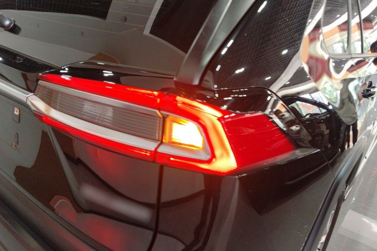 Used Toyota Wildlander 2024 2.0L CVT Two-Wheel Drive Leading Edition
