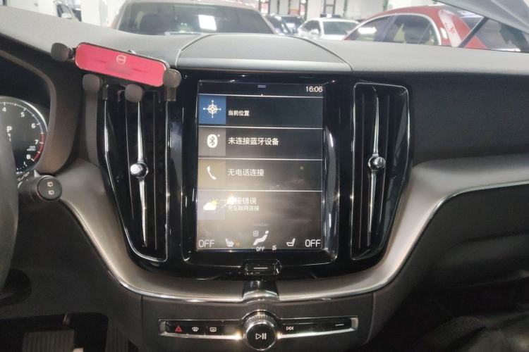 Used Volvo XC60 2019 T5 4x4 Smart Edition China V Standard
