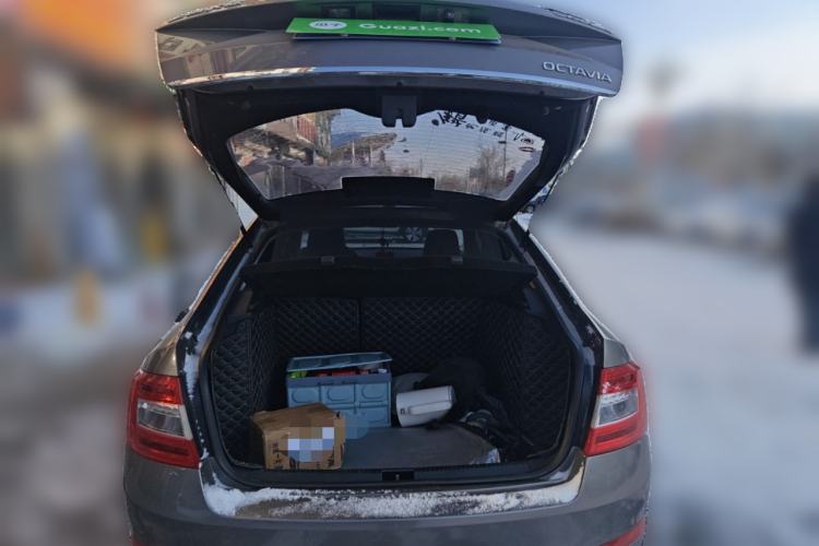 Used Skoda Octavia 2016 1.6L Automatic Smart Drive Edition
