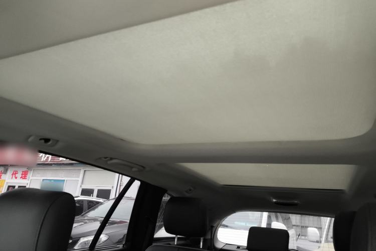 Used Mercedes-Benz R-Class 2017 R 320 4MATIC Business Edition Prestige Model