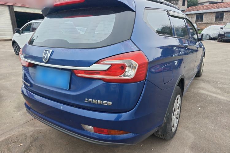 Used Baojun 310W 2017 1.5L Manual Comfort Model China V Standard