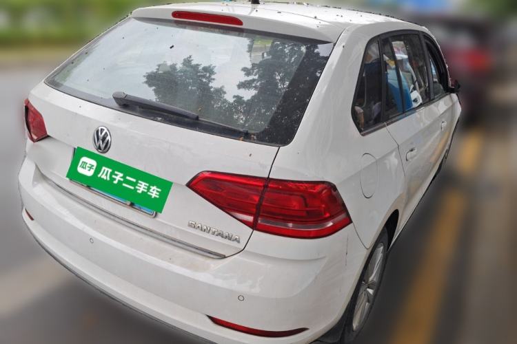 Used Volkswagen Santana 2015 Haval H6 1.6L Automatic Comfort Model
