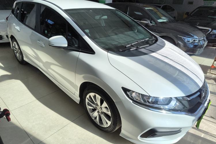 Used Honda Jade 2017 1.8L Automatic Classic Edition 5 seats
