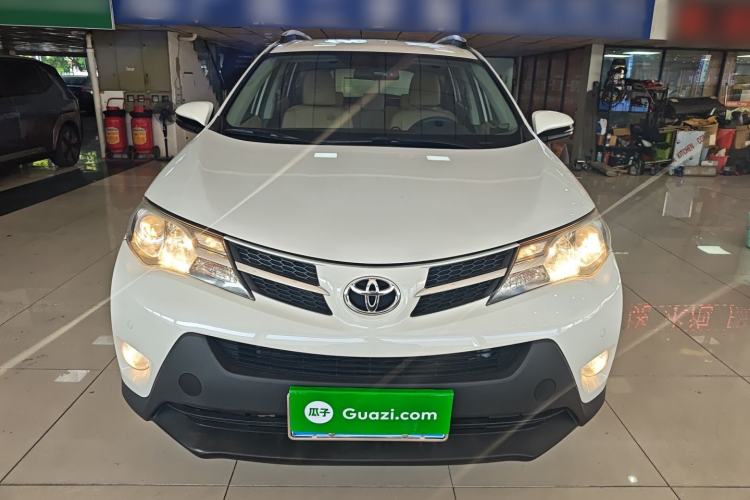 Used Toyota RAV4 2015 2.0L CVT Two-Wheel Drive Urban Edition