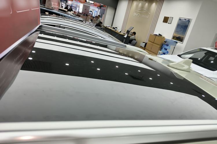 Used BYD Yuan UP 2025 Intelligent Driving Version 401 km Beyond-Range Edition