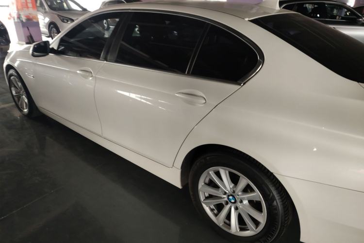 Used BMW 5 Series 2014 520Li Elegant Model
