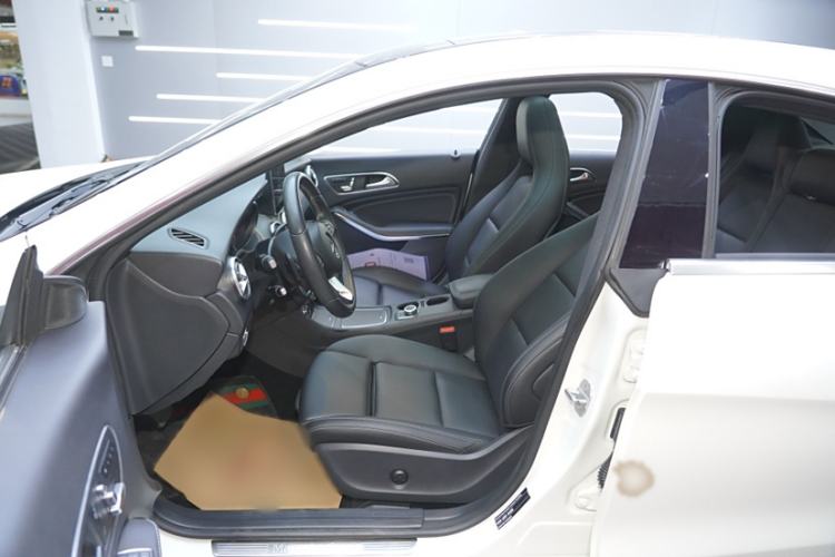 Used Mercedes-Benz CLA 2017 Facelifted CLA 200 Stylish Edition
