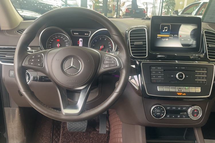 Used Mercedes-Benz GLS 2018 Refreshed GLS 400 4MATIC Dynamic Edition

