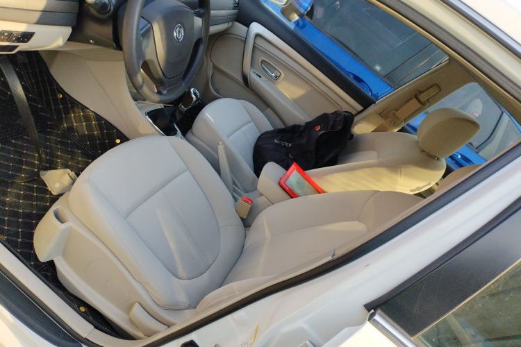 Used Dongfeng Aeolus A60 2016 1.5L Manual Luxury Model