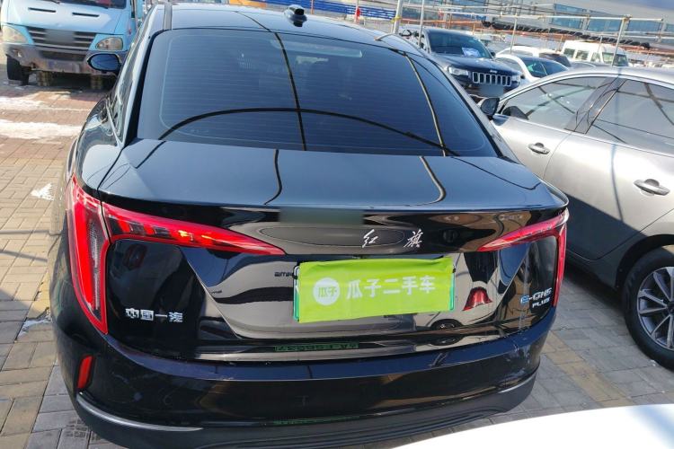 Used Hongqi E-QM5 2024 610 km PLUS
