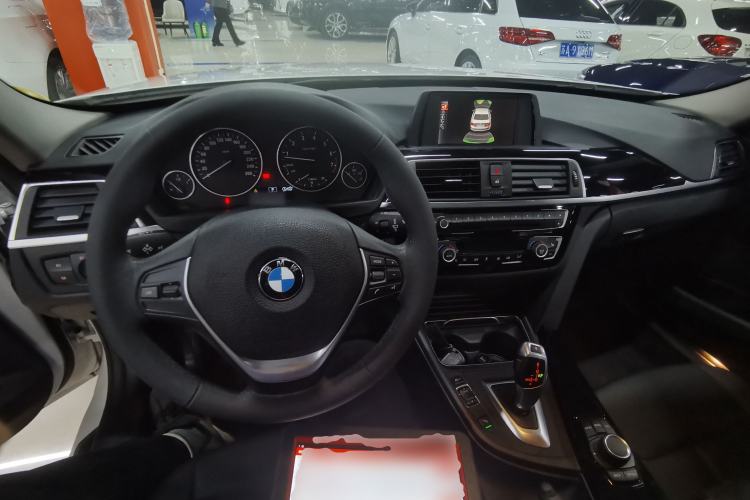 Used BMW 3 Series 2017 320Li Fashion Model
