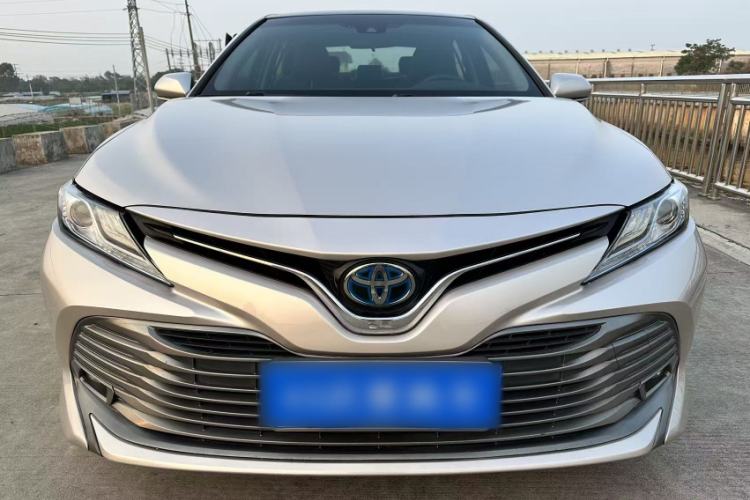 Used Toyota Camry 2019 Revised Version Dual-Engine 2.5 HG Luxury Edition
