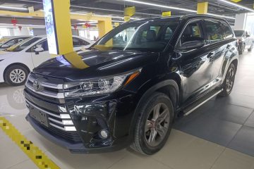 Used Toyota Highlander 2018 2.0T Four-Wheel Drive Luxury Version 7 Seats China VI Standard