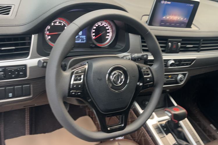 Used FORTHING Joyear X5 2017 1.6L CVT Luxury Model
