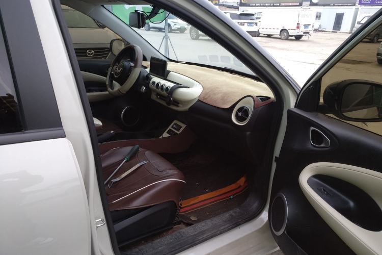 Used Wuling Bingo 2023 203km Light Edition
