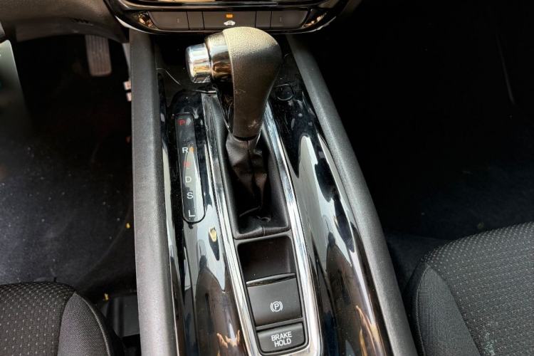 Used Honda Vezel 2020 1.5L CVT Elite Edition
