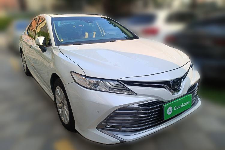 Used Toyota Camry 2019 Revised Version 2.0G Luxury Edition
