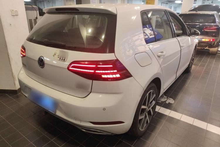 Used Volkswagen Golf 2018 230TSI Automatic Luxury Version