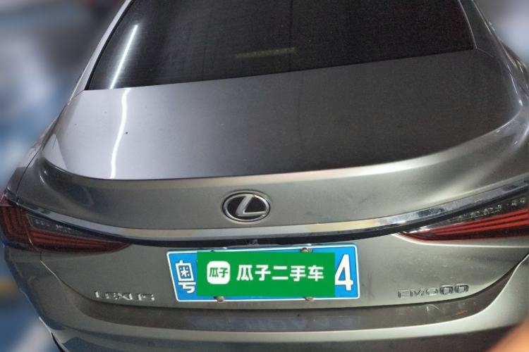 Used Lexus ES 2023 200 Excellence Edition
