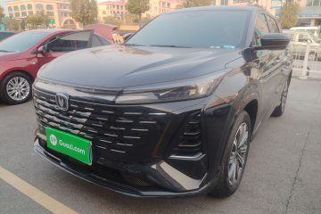 Used Changan CS75 PLUS 2024 3rd Generation Champion Edition 1.5T Intelligent Drive Dynamic Model