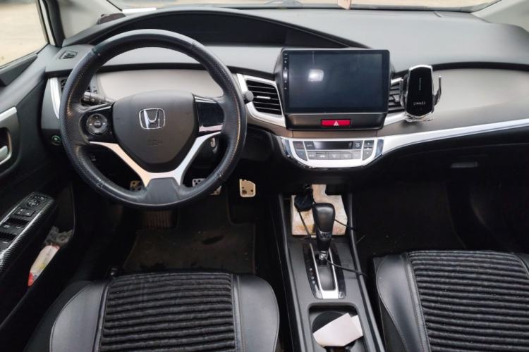 Used Honda Jade 2017 1.8L Automatic Classic Edition 5 seats