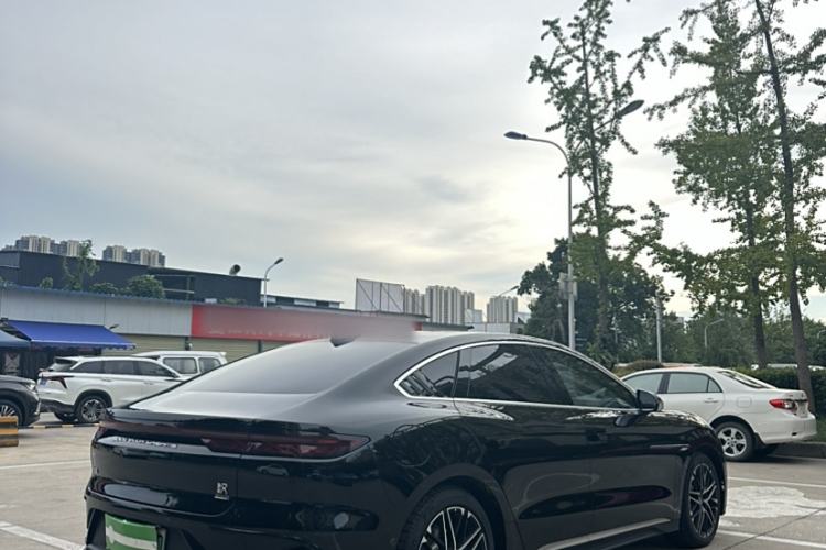 Used BYD Han 2025 EV Intelligent Driving Edition 605KM Prestige Model
