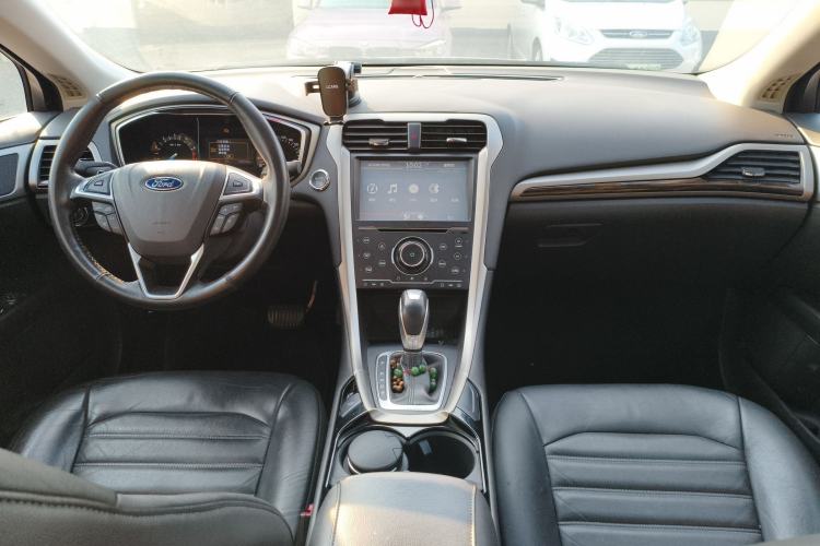 Used Ford Mondeo 2013 2.0L GTDi 200 Fashion Edition
