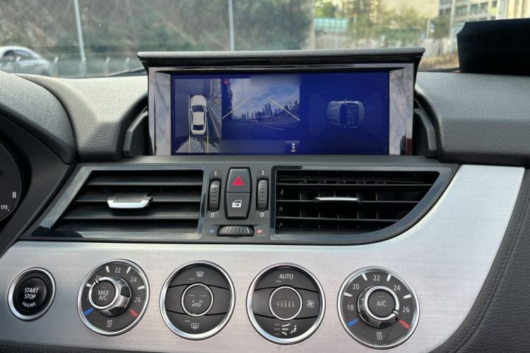 Used BMW Z4 2013 sDrive20i Leading Model