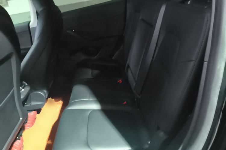 Used Tesla Model Y 2022 Rear-Wheel-Drive Version
