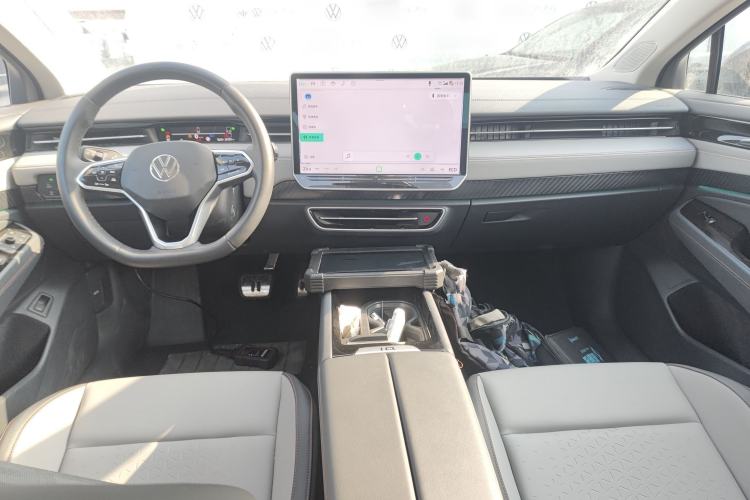 Used Volkswagen ID.7 VIZZION 2024 AIR model
