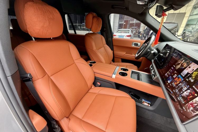 Used Li Auto L9 2022 Max model
