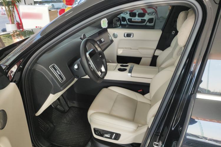 Used Li Auto L7 2023 Max model
