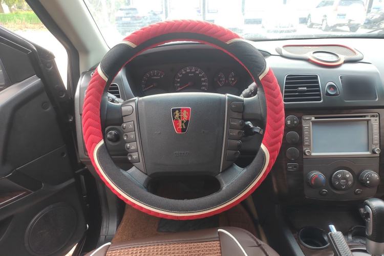 Used Roewe W5 2014 1.8T 2WD Automatic Tharu Special Edition
