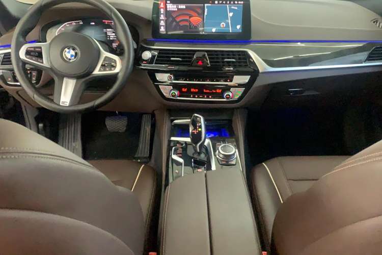 Used BMW 5 Series 2022 Restyled 525Li M Sport Package
