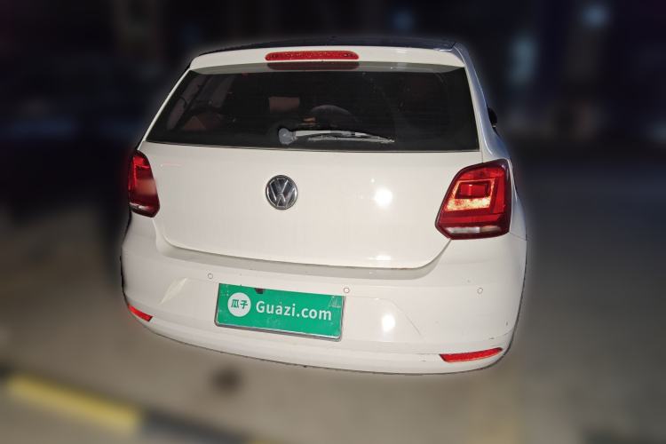 Used Volkswagen Polo 2016 1.6L Automatic Comfort Model
