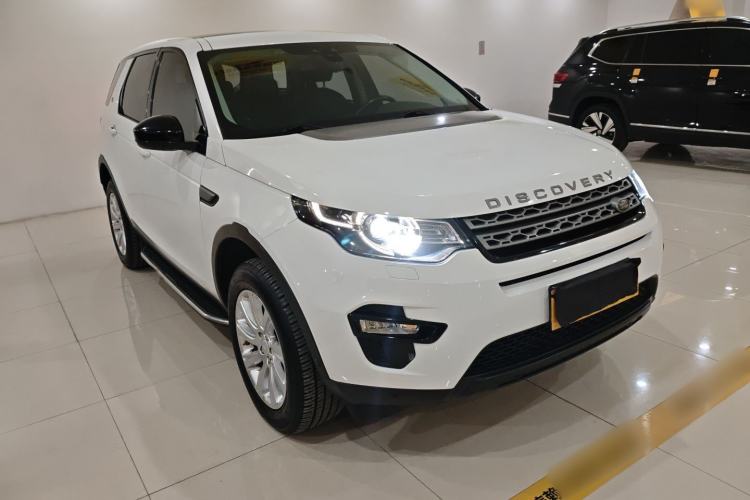 Used Land Rover Discovery Sport 2019 240 PS PURE Edition China VI Standard
