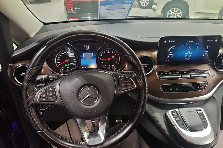 Used Mercedes-Benz V-Class 2021 V 260 L Long Wheelbase Prestige Edition
