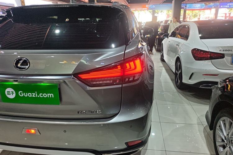 Used Lexus RX 2020 Revised Version 300 Two-Wheel Drive Comfort Edition
