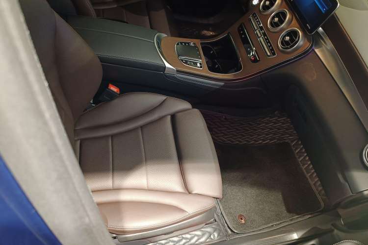 Used Mercedes-Benz GLC 2022 GLC 300 L 4MATIC Dynamic Model
