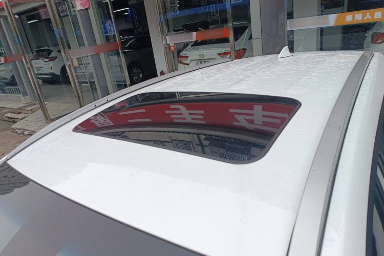 Used Hyundai Tucson 2019 280TGDi Dual-Clutch Two-Wheel Drive Smart Connect Version China V Standard
